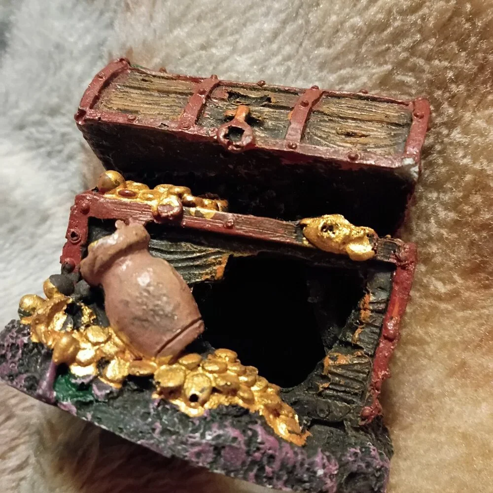 Top Fin small Aquarium treasure chest